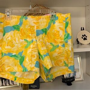 Lilly Pulitzer Deenie Shorts Sunglow Yellow First Impression shorts size 2